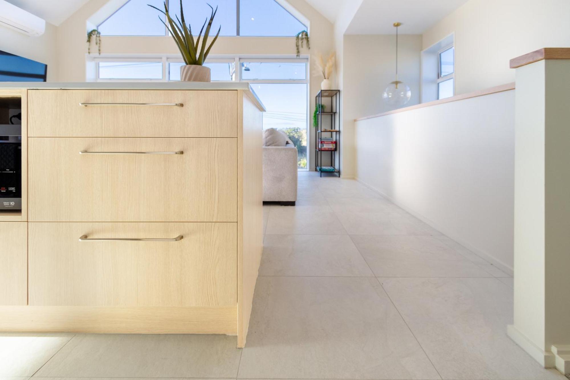 Luxury Beachside Living Elegant 3-Bedroom Haven Christchurch Exteriör bild